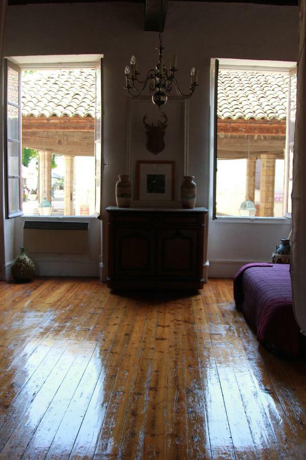 Chambre cozy et Salon de 60 m2 au coeur de la cité Cordes-sur-Ciel Extérieur photo