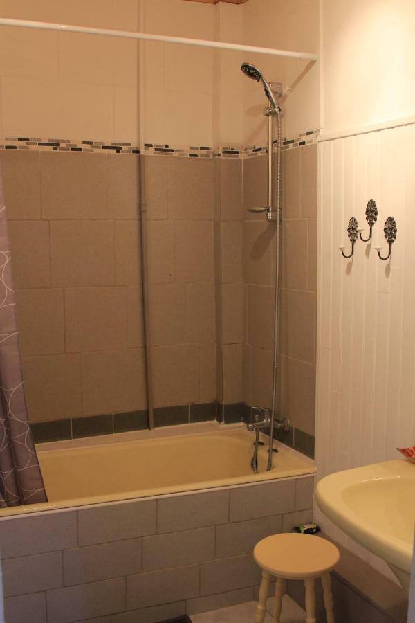 Chambre cozy et Salon de 60 m2 au coeur de la cité Cordes-sur-Ciel Extérieur photo