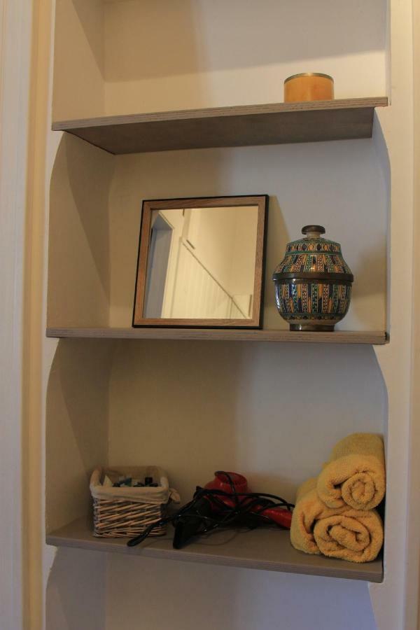 Chambre cozy et Salon de 60 m2 au coeur de la cité Cordes-sur-Ciel Extérieur photo
